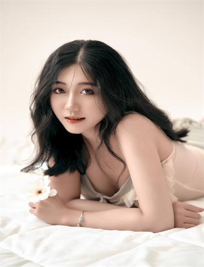 打开双腿狠狠蹂躏蜜桃臀_欧美重口味头像_出轨的女人2电影