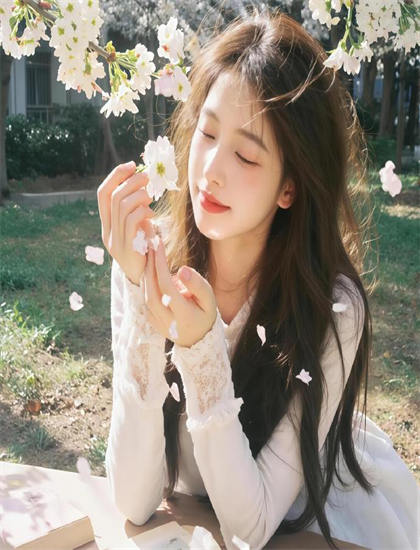 女人帮妞儿_亚洲444777KKK在线观看_在暴雪时分在线免费观看完整版